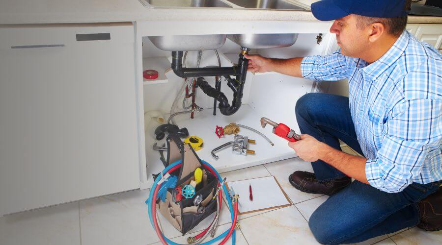 Expert burst pipe repair services in Chatham, LA